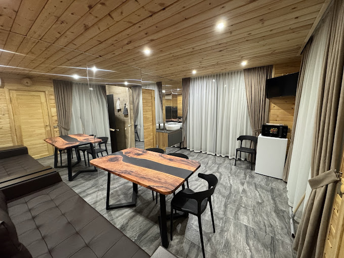 Aurora Village Murmansk Eco Hotel